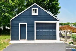 17 Brown St, Nutley, NJ 07110 - Photo 3