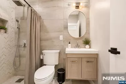 522 Martin Luther King Drive, Jersey City, NJ 07304 - Photo 15