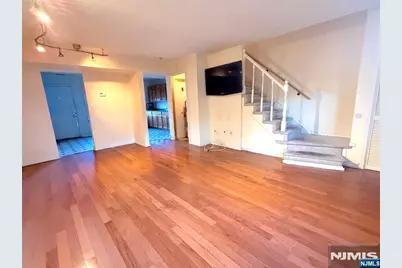 16B Quail Run 16B #16B, Jamesburg, NJ 08831 - Photo 3