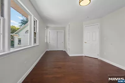 520 Grand Avenue, Rahway, NJ 07065 - Photo 31