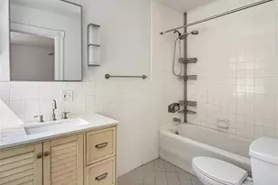 35 Green Ave 1, Madison, NJ 07940 - Photo 7