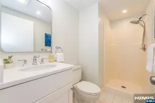 50 Pine St, Montclair, NJ 07042 - Photo 11