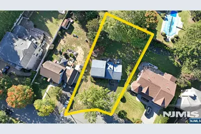 347 Verona Way, Paramus, NJ 07652 - Photo 27