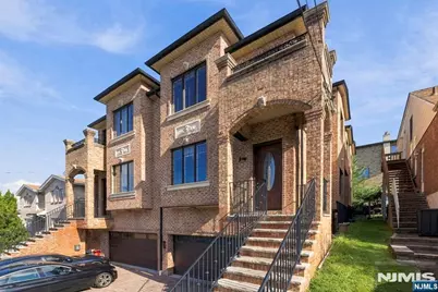 125 Edsall Boulevard B #B, Palisades Park, NJ 07650 - Photo 1