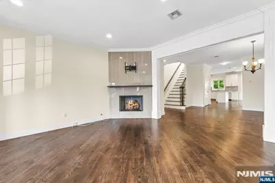 125 Edsall Boulevard B #B, Palisades Park, NJ 07650 - Photo 3