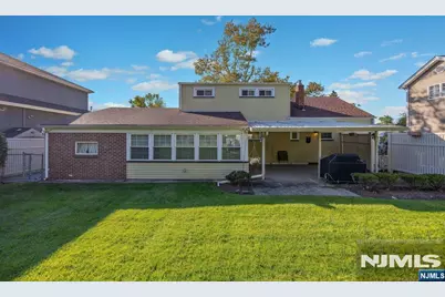 340 Alan Drive, Paramus, NJ 07652 - Photo 27