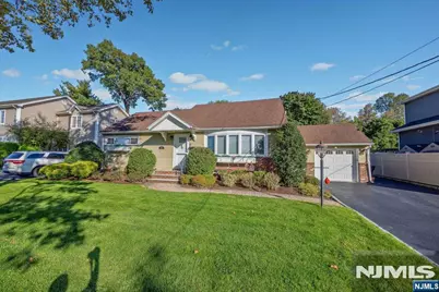 340 Alan Drive, Paramus, NJ 07652 - Photo 33