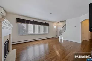 340 Alan Dr, Paramus, NJ 07652 - Photo 5