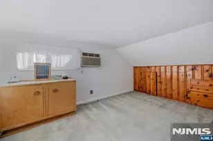 340 Alan Dr, Paramus, NJ 07652 - Photo 21
