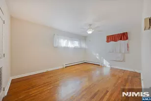 340 Alan Dr, Paramus, NJ 07652 - Photo 15