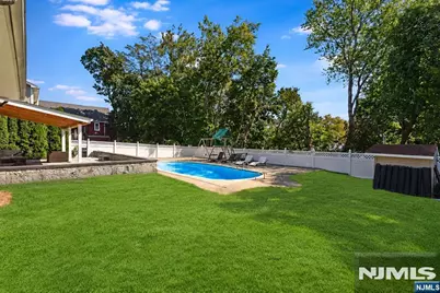 64 Spring Valley Road, Paramus, NJ 07652 - Photo 31