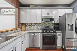 471 Hartford Dr 3052, Nutley, NJ 07110 - Photo 9