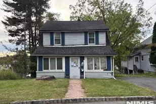 19 Hazel Ave, Livingston, NJ 07039 - Photo 1