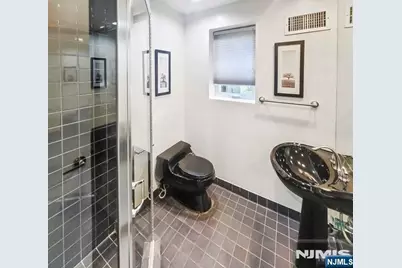 14 Cedar Street, Cresskill, NJ 07626 - Photo 23