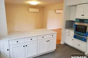30 Pierce Ave, Cresskill, NJ 07626 - Photo 3