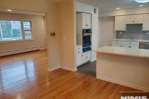 30 Pierce Ave, Cresskill, NJ 07626 - Photo 7