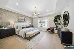 18 Arlington Pl, Oakland, NJ 07036 - Photo 1