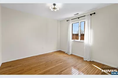 319 Gorge 6 #6, Cliffside Park, NJ 07010 - Photo 7