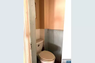 580 Madison Avenue, Paterson, NJ 07514 - Photo 17