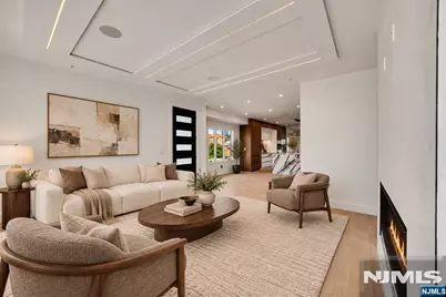 1524 11th Street, Fort Lee, NJ 07024 - Photo 5