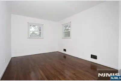 7-32 Richard Street, Fair Lawn, NJ 07410 - Photo 19