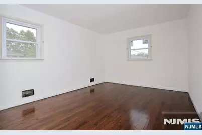 7-32 Richard Street, Fair Lawn, NJ 07410 - Photo 17