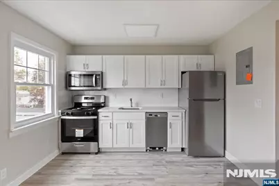 13-50 Sperber Road B #B, Fair Lawn, NJ 07410 - Photo 3