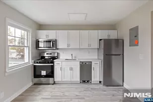 13-50 Sperber Road B, Fair Lawn, NJ 07410 - Photo 3