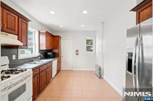 230 Teaneck Rd, Ridgefield Park, NJ 07660 - Photo 23