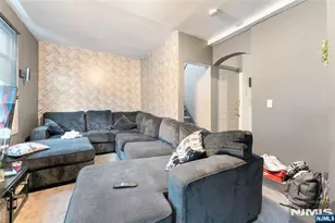 214 Smith St, Newark, NJ 07106 - Photo 15