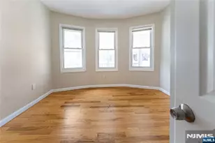 214 Smith St, Newark, NJ 07106 - Photo 21