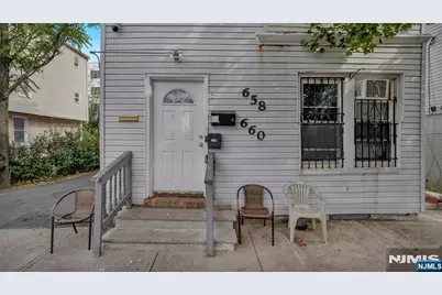 658-660 12th Street, Newark, NJ 07103 - Photo 1