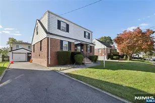 86 Falmouth Ave, Elmwood Park, NJ 07407 - Photo 1