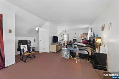 86 Falmouth Avenue, Elmwood Park, NJ 07407 - Photo 23