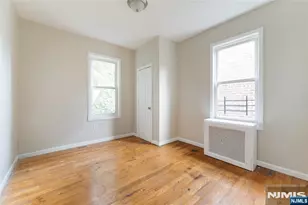 83 Tremont Ave, Newark, NJ 07106 - Photo 13