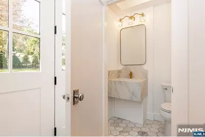 257 Upper Mountain, Montclair, NJ 07043 - Photo 9