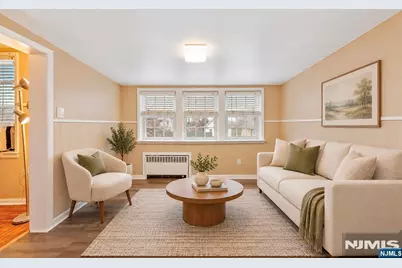 46 Laurel Street, Ridgefield Park, NJ 07660 - Photo 17