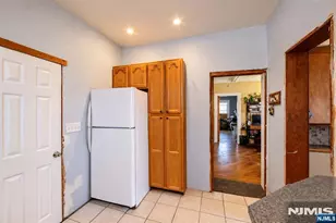 46 Laurel St, Ridgefield Park, NJ 07660 - Photo 47