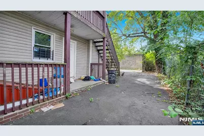 531 10th Street, Newark, NJ 07103 - Photo 9