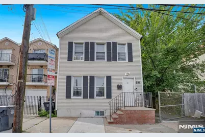 531 10th Street, Newark, NJ 07103 - Photo 1