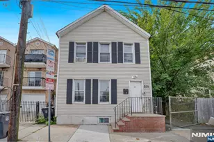 531 10th St, Newark, NJ 07103 - Photo 1