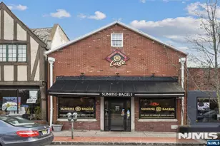 69 Watchung Ave 1, Montclair, NJ 07042 - Photo 23