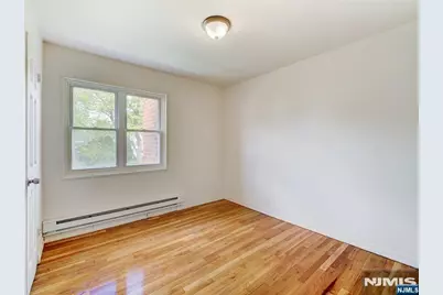 138 Lincoln Street A2 #A2, Montclair, NJ 07042 - Photo 13