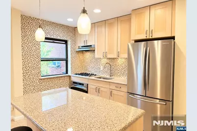 3001 Edwin Avenue 4A #4A, Fort Lee, NJ 07024 - Photo 9
