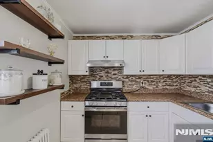 11 Elm Street 2, Ridgefield Park, NJ 07660 - Photo 3
