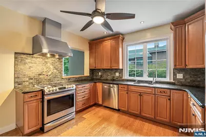 713 Lincoln Avenue, Ridgefield Park, NJ 07660 - Photo 13
