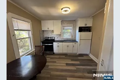 220 Colfax Avenue 2 #2, Pompton Lakes, NJ 07442 - Photo 1