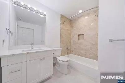 271 Village Circle Drive, Fort Lee, NJ 07024 - Photo 17