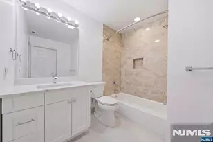 271 Village Cir Dr, Fort Lee, NJ 07024 - Photo 17