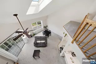 271 Village Cir Dr, Fort Lee, NJ 07024 - Photo 21